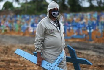 Covid-19: Brasil registra 22 milhões de casos e 616,6 mil óbitos