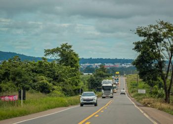 Motoristas devem estar atentos aos cuidados para as viagens durante as férias de fim de ano
