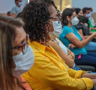 Pagamento de abono salarial para profissionais da Educação chega a mais de R$ 20 mil..