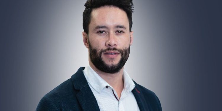 Jhonny Vilaronga otimiza metodologias industriais na AEX Saúde