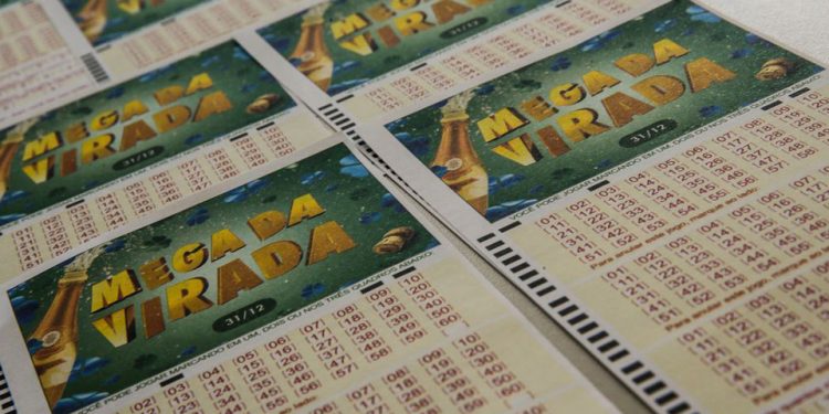 Mega-Sena sorteia hoje prêmio de R$ 43 milhões Mega-Sena sorteia hoje prêmio de R$ 43 milhões