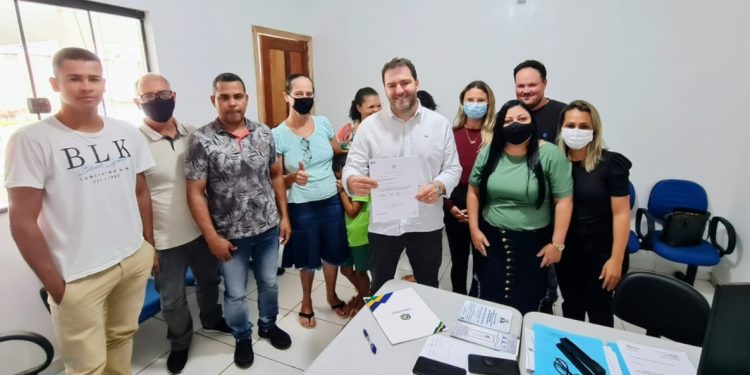 Presidente Alex Redano anuncia emendas para o Conselho Tutelar de Ariquemes Presidente Alex Redano anuncia emendas para o Conselho Tutelar de Ariquemes