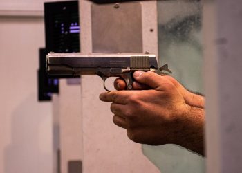 PSOL entra com ação no STF contra lei que reconhece necessidade de porte de arma a atiradores desportivos em Rondônia