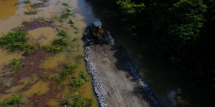 PRF desbloqueia parcialmente o trânsito na BR 364
