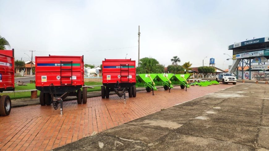 Novos equipamentos que irão fortalecer a pecuária leiteira serão entregues pelo Governo de Rondônia Novos equipamentos que irão fortalecer a pecuária leiteira serão entregues pelo Governo de Rondônia