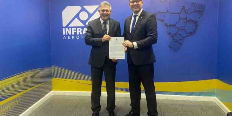 Infraero firma contrato com Governo de Rondônia para serviços técnicos no Aeroporto de Ariquemes Infraero firma contrato com Governo de Rondônia para serviços técnicos no Aeroporto de Ariquemes