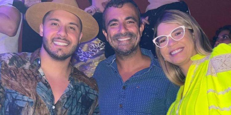 Conexão Caribe atende turistas brasileiros com assessoria vip em Cancun Conexão Caribe atende turistas brasileiros com assessoria vip em Cancun
