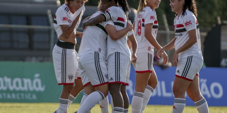 São Paulo F.C. – São Paulo vence o Cresspom e se mantém no G-4 do Brasileiro Feminino