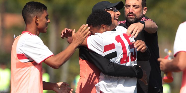 São Paulo F.C. – Rodada da base tem vitórias do Sub-15 e Sub-17 em Cotia