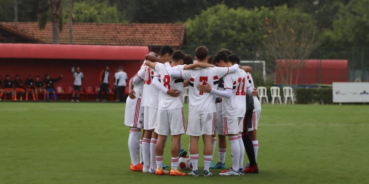 São Paulo F.C. – Sub-17 e Sub-15 conhecem adversários da segunda fase do Paulista São Paulo F.C. – Sub-17 e Sub-15 conhecem adversários da segunda fase do Paulista