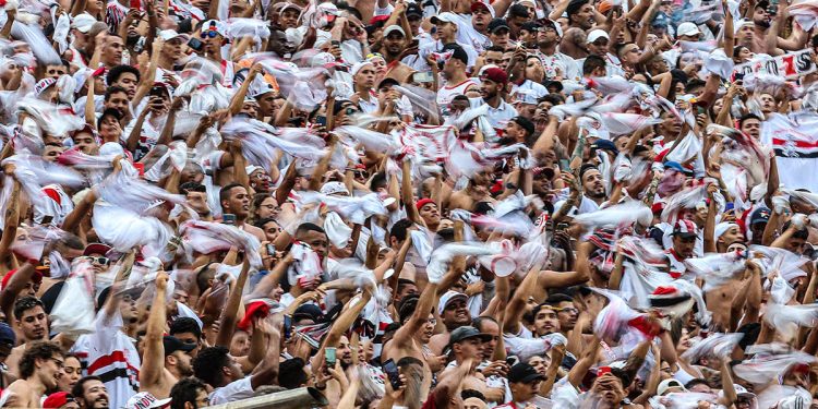 São Paulo F.C. – Pelo Brasileirão, Tricolor recebe o América-MG São Paulo F.C. – Pelo Brasileirão, Tricolor recebe o América-MG