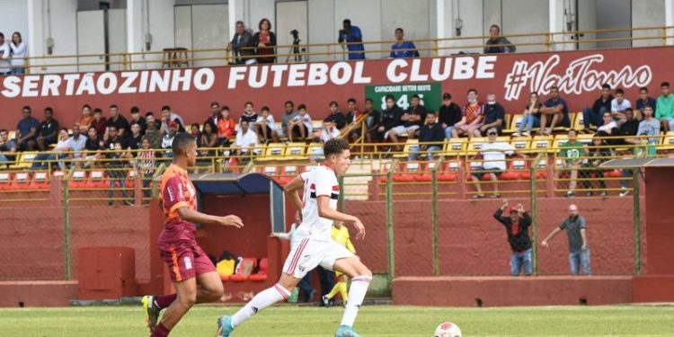 São Paulo F.C. – Sub-15 vence e Sub-17 empata em estreia na segunda fase do Campeonato Paulista