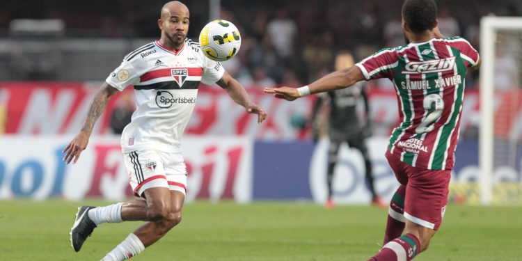 São Paulo F.C. – Tricolor empata com o Fluminense pelo Brasileirão São Paulo F.C. – Tricolor empata com o Fluminense pelo Brasileirão