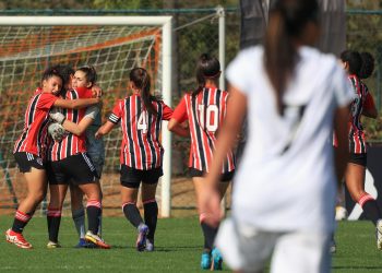 São Paulo F.C. – Feminino supera o Santos pela Nike Premier Cup Sub-17