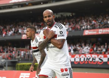 São Paulo F.C. – Patrick destaca grande presença da torcida no duelo com o Fluminense