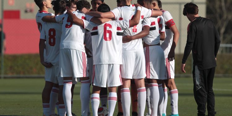 São Paulo F.C. – Sub-15 volta a atuar pelo Campeonato Paulista neste sábado São Paulo F.C. – Sub-15 volta a atuar pelo Campeonato Paulista neste sábado