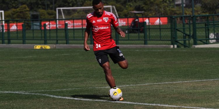São Paulo F.C. – Elenco abre preparação para as quartas de final da Copa do Brasil São Paulo F.C. – Elenco abre preparação para as quartas de final da Copa do Brasil