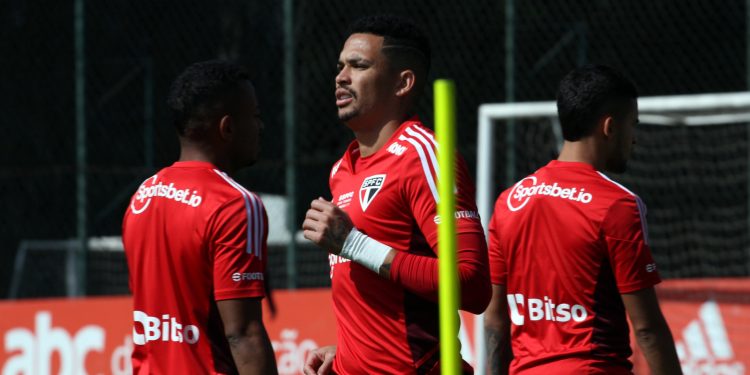 São Paulo F.C. – Tricolor realiza último treino antes de receber o América-MG pela Copa do Brasil