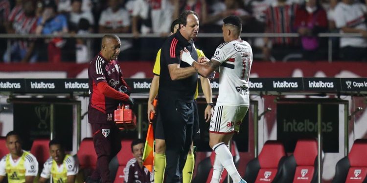 São Paulo F.C. – Ceni: "Essa atmosfera da torcida contagia a todos"