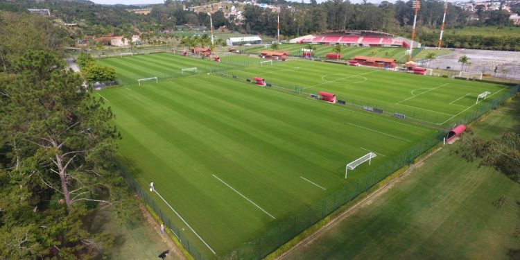 São Paulo F.C. – CFA Laudo Natel: 17 anos