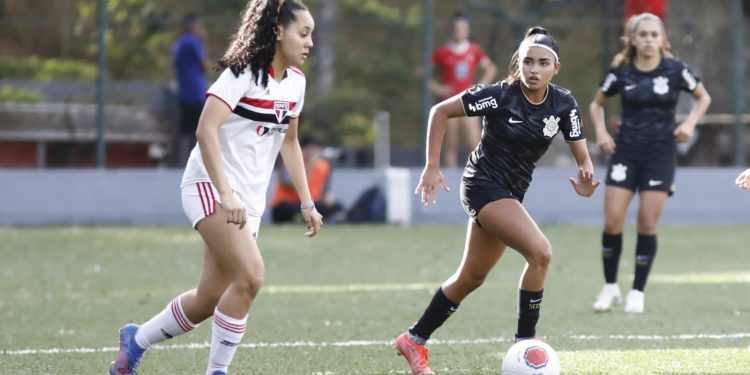 São Paulo F.C. – São Paulo vence o Corinthians em estreia no Paulista Feminino Sub-20 São Paulo F.C. – São Paulo vence o Corinthians em estreia no Paulista Feminino Sub-20