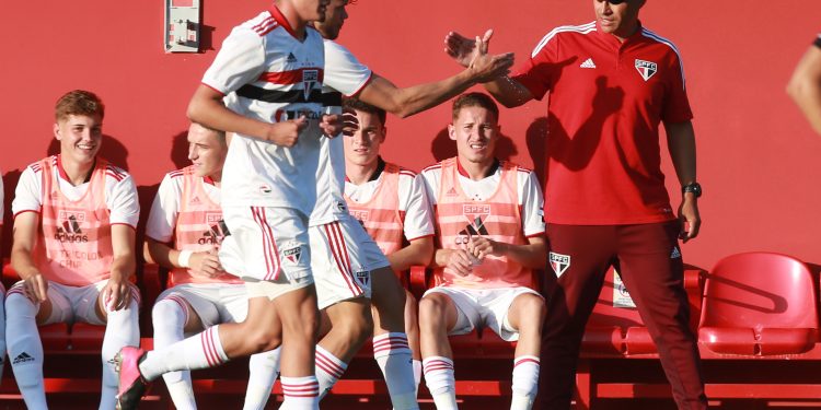São Paulo F.C. – Invicto em casa no Brasileiro, Sub-20 recebe o América-MG