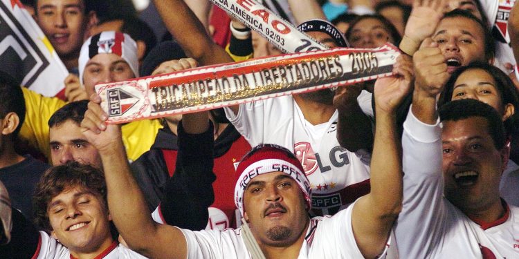 São Paulo F.C. – A conquista do tricampeonato da América São Paulo F.C. – A conquista do tricampeonato da América