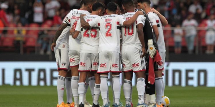 São Paulo F.C. – Tricolor visita o Cuiabá pelo Brasileirão São Paulo F.C. – Tricolor visita o Cuiabá pelo Brasileirão