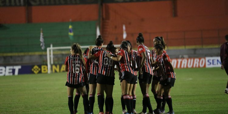 São Paulo F.C. – São Paulo sofre revés no Paulista Feminino São Paulo F.C. – São Paulo sofre revés no Paulista Feminino