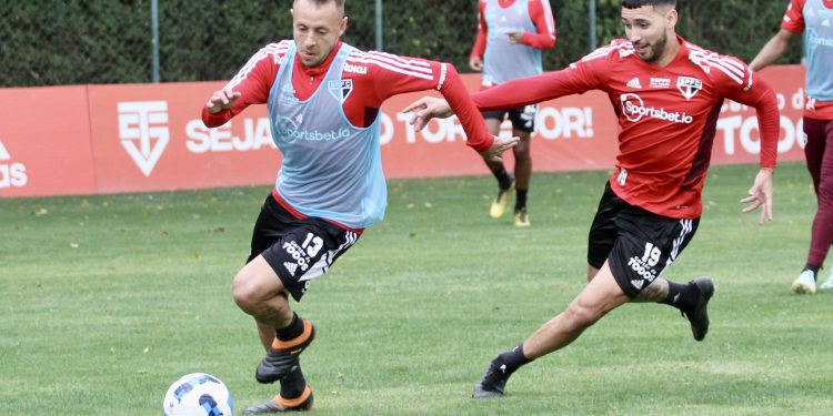São Paulo F.C. – Tricolor inicia preparação para confronto com Atlético-GO