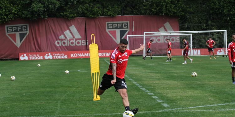 São Paulo F.C. – Tricolor se reapresenta de olho em confronto com Fortaleza