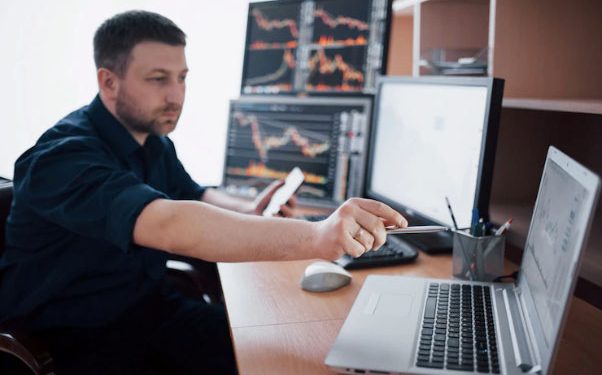 Ações mais baratas atraem investidores iniciantes Ações mais baratas atraem investidores iniciantes