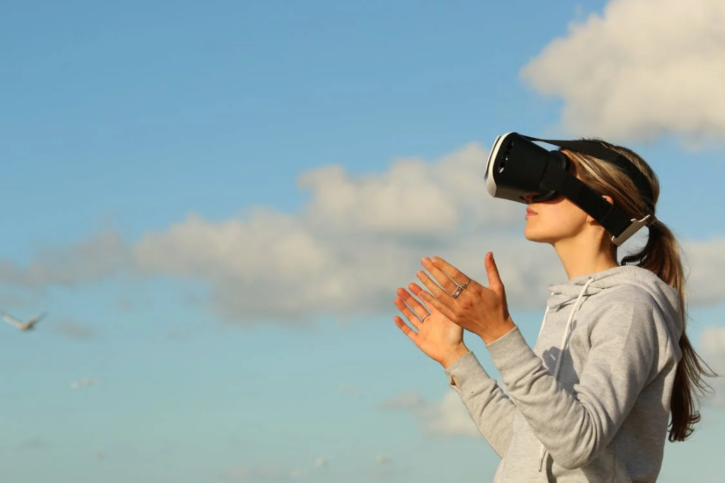Tendências na tecnologia do entretenimento e mídia Tendências na tecnologia do entretenimento e mídia