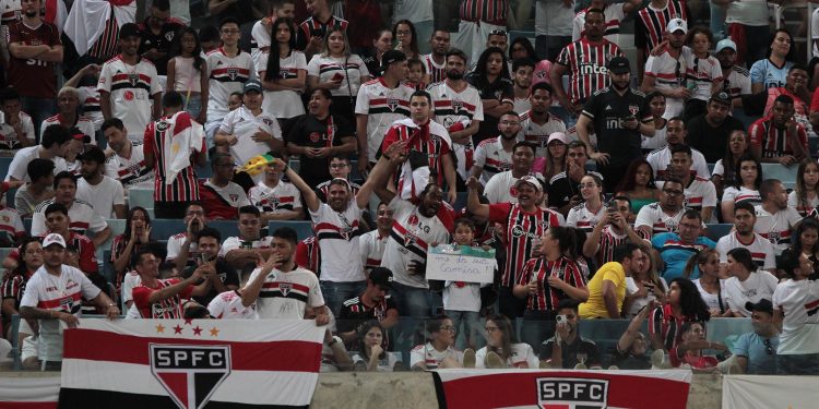 São Paulo F.C. – Em confronto direto na tabela, Tricolor visita o Ceará São Paulo F.C. – Em confronto direto na tabela, Tricolor visita o Ceará