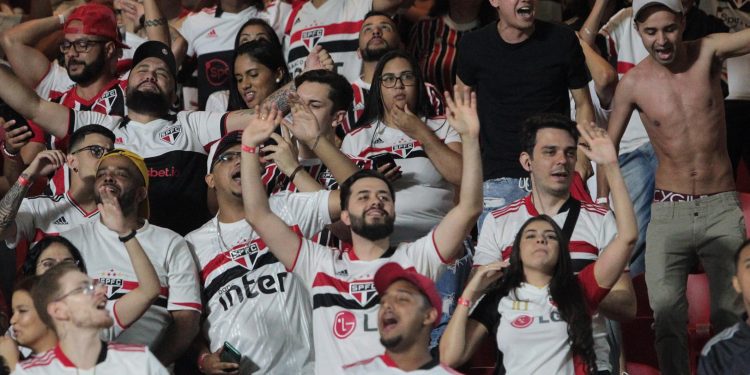 São Paulo F.C. – Em disputa direta na tabela do Brasileirão, Tricolor recebe o Atlético-MG