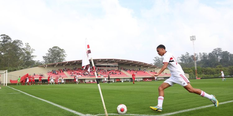 São Paulo F.C. – Sub-15 e Sub-17 conhecem tabela das semifinais do Paulista São Paulo F.C. – Sub-15 e Sub-17 conhecem tabela das semifinais do Paulista