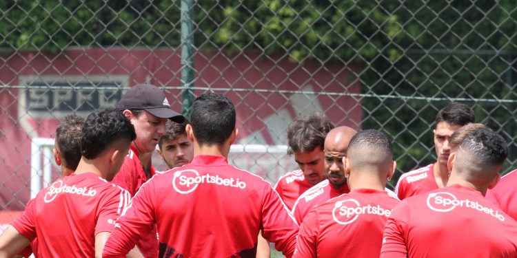São Paulo F.C. – Tricolor se prepara para encarar o América-MG pelo Brasileirão