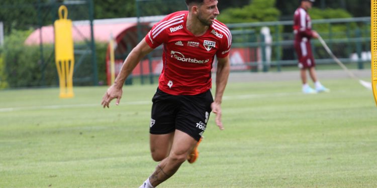 São Paulo F.C. – Tricolor realiza último treino antes de encarar o Atlético-MG