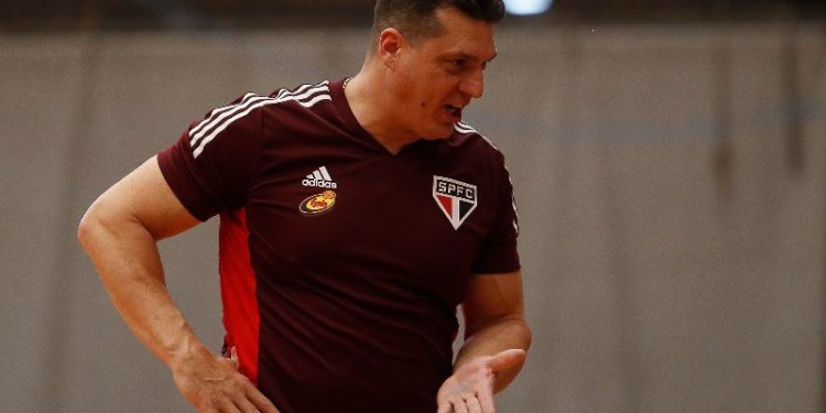 São Paulo F.C. – Basquete Tricolor inicia maratona de jogos entre NBB e Sul-Americana São Paulo F.C. – Basquete Tricolor inicia maratona de jogos entre NBB e Sul-Americana