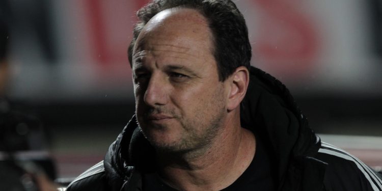 São Paulo F.C. – Rogério Ceni avalia empate com o Atlético-MG pelo Brasileirão São Paulo F.C. – Rogério Ceni avalia empate com o Atlético-MG pelo Brasileirão