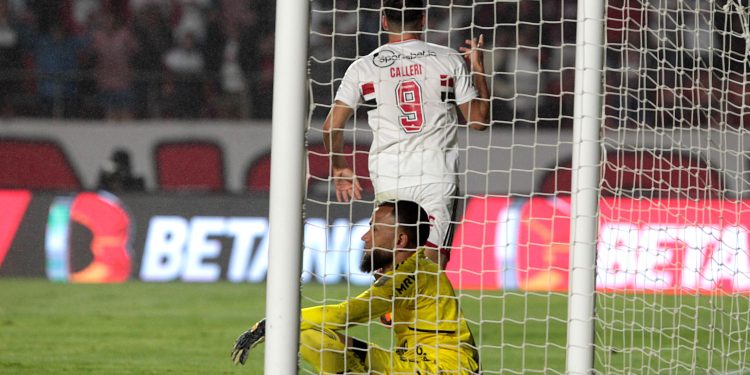 São Paulo F.C. – São Paulo empata com o Atlético-MG pelo Brasileirão São Paulo F.C. – São Paulo empata com o Atlético-MG pelo Brasileirão