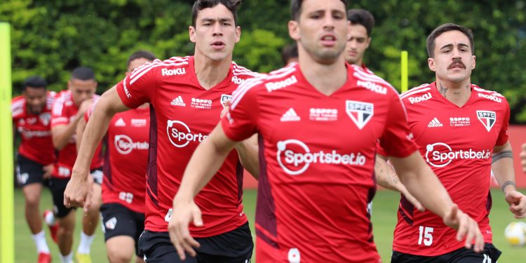 São Paulo F.C. – Tricolor realiza último treino da temporada