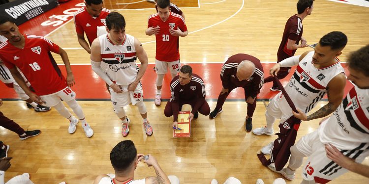 São Paulo F.C. – Basquete Tricolor visita o União Corinthians para manter a boa fase no NBB