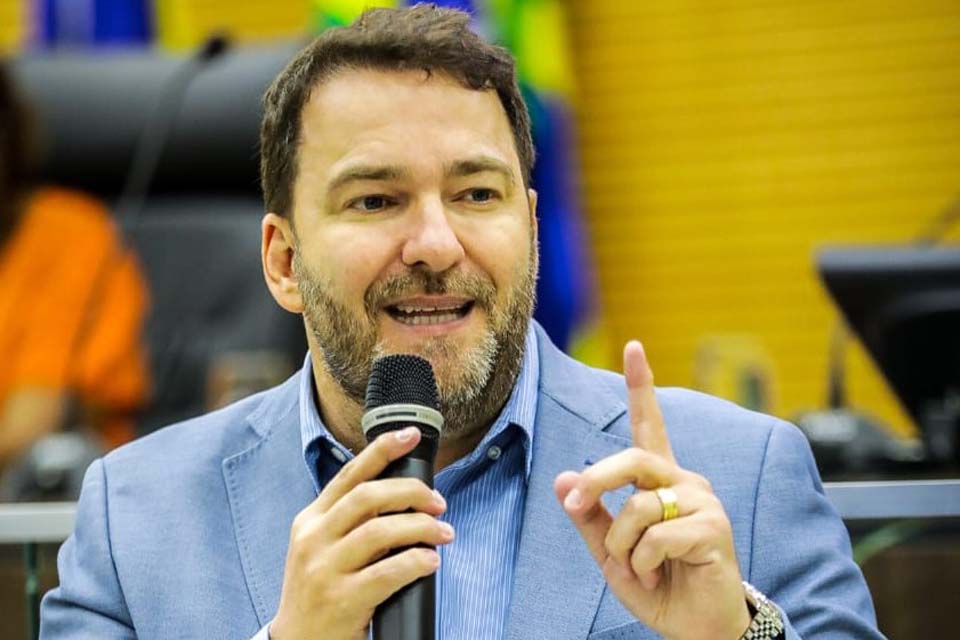 Tá na conta: Prefeitura de Santa Luzia do Oeste recebe R$ 500 mil para a aquisição de material pedagógico Tá na conta: Prefeitura de Santa Luzia do Oeste recebe R$ 500 mil para a aquisição de material pedagógico