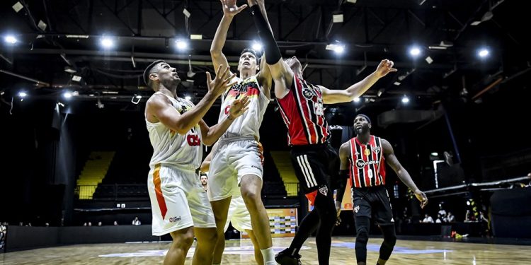 São Paulo F.C. – Basquete Tricolor se despede da Liga Sul-Americana São Paulo F.C. – Basquete Tricolor se despede da Liga Sul-Americana