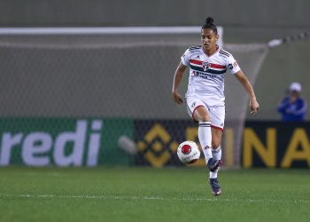 São Paulo F.C. – São Paulo renova com zagueira Mimi