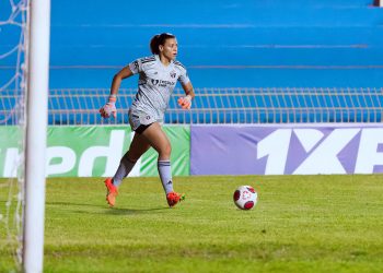 São Paulo F.C. – Tricolor renova com goleira Michelle