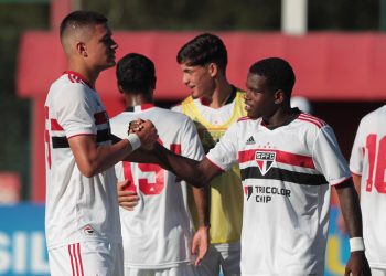 São Paulo F.C. – Já classificado e líder do grupo, São Paulo encara o Marília pela Copinha