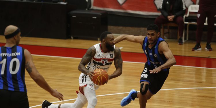 São Paulo F.C. – Basquete Tricolor vence o Pinheiros e mantém invencibilidade diante do rival São Paulo F.C. – Basquete Tricolor vence o Pinheiros e mantém invencibilidade diante do rival