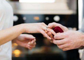 Celebrante pode ser solução para noivos de religiões diferentes